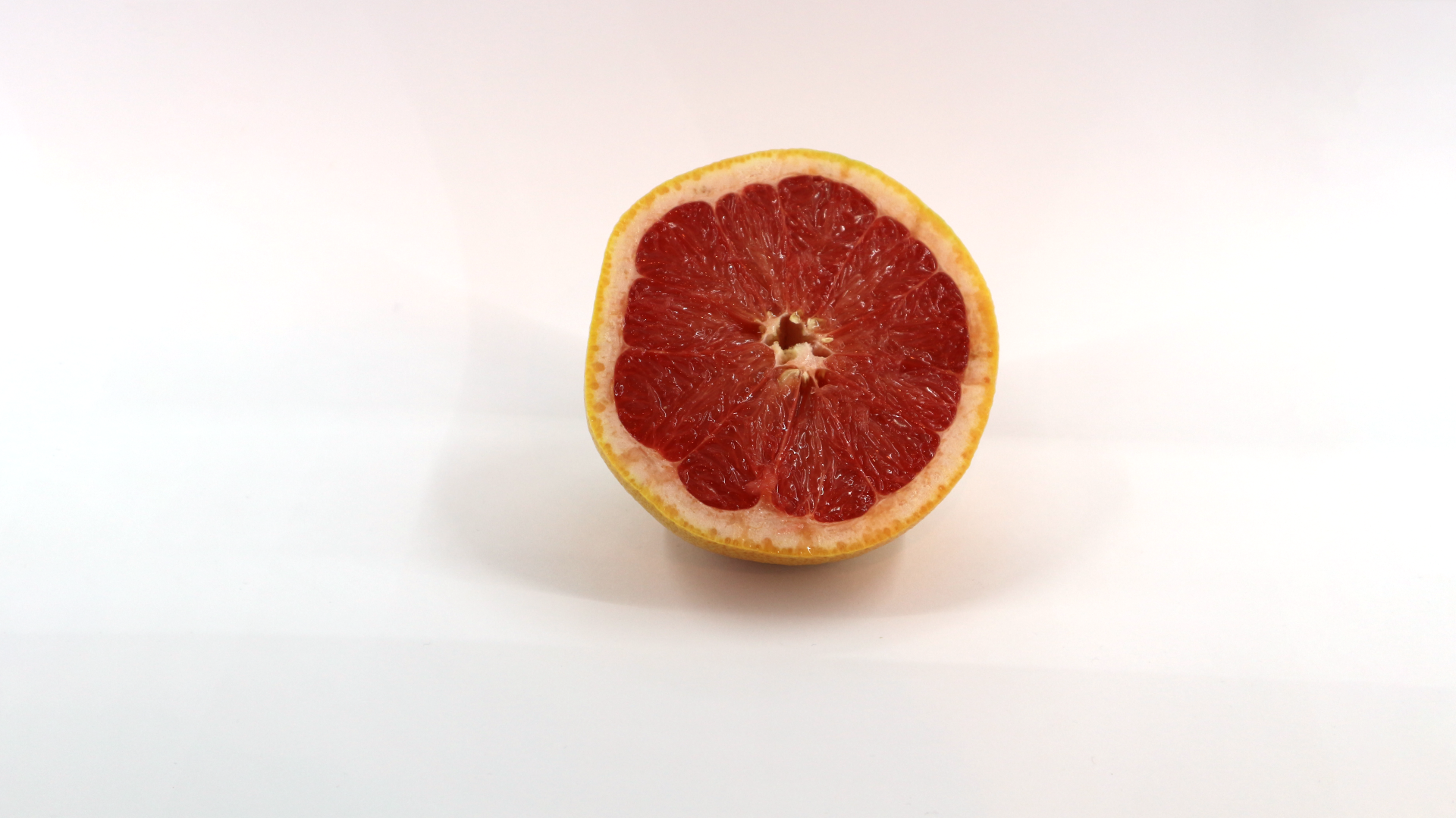 Grapefruit (Citrus × paradisi)